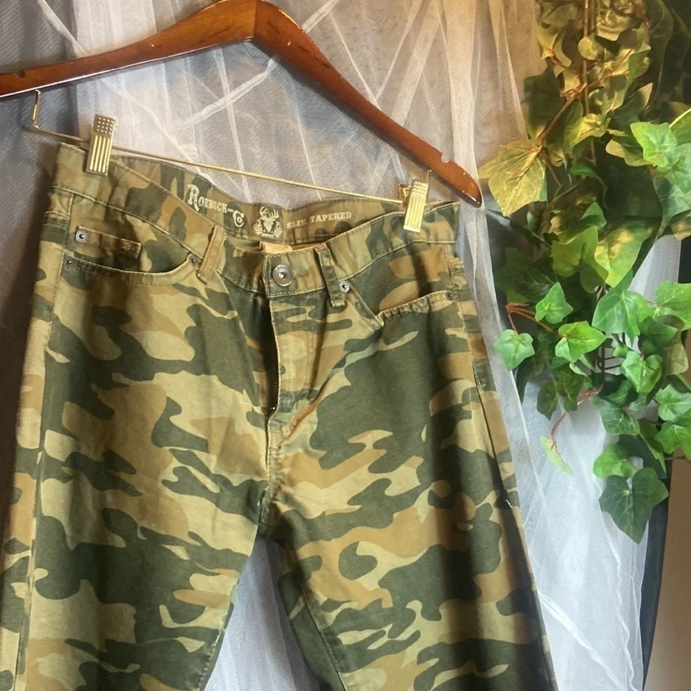 Roebuck And Co Camo pants 30” mens
